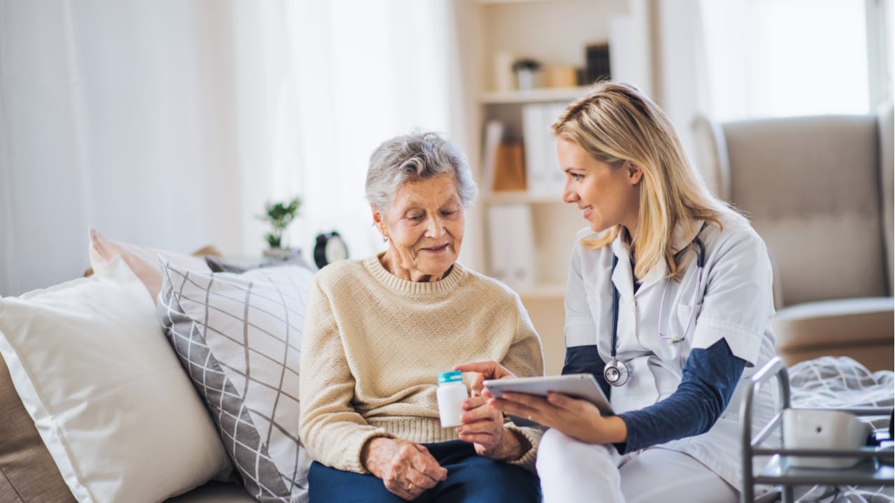 Unternehmensberatung Pflegedienst und interdisziplinäre Zusammenarbeit: Wie sie gemeinsam das Wohl der Patienten fördern