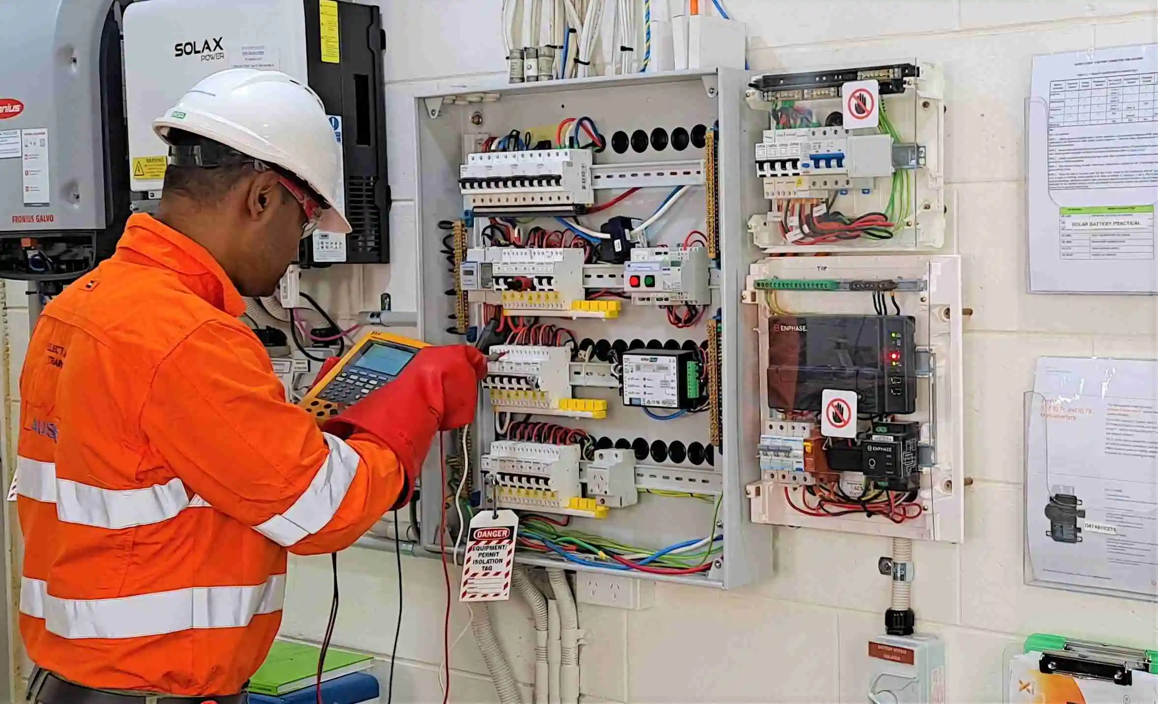 Warum eine wiederkehrende Prüfung elektrischer Anlagen notwendig ist